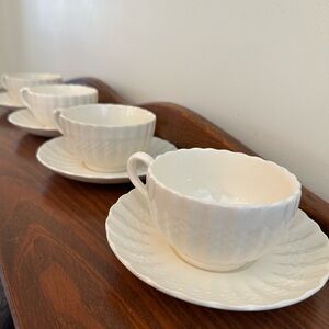 Spode - Chelsea Wicker - Teacup & Saucer Set - Set of 4 Discontinued Pattern